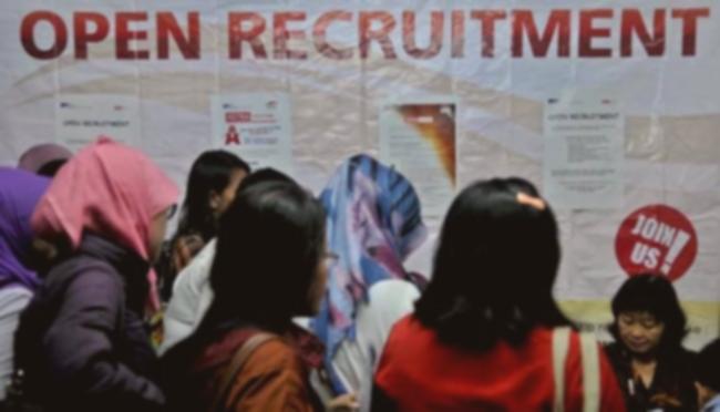 Lowongan Kerja Jakarta: BCA Buka 3 Posisi, Syaratnya Mudah!