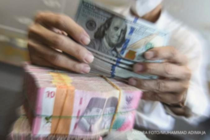 Rupiah Siap Terbang Senin Ini? Dolar AS Lagi Loyo!