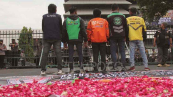 Ojek Online Resmi UMKM? Ini Aturan Menteri Terbaru!