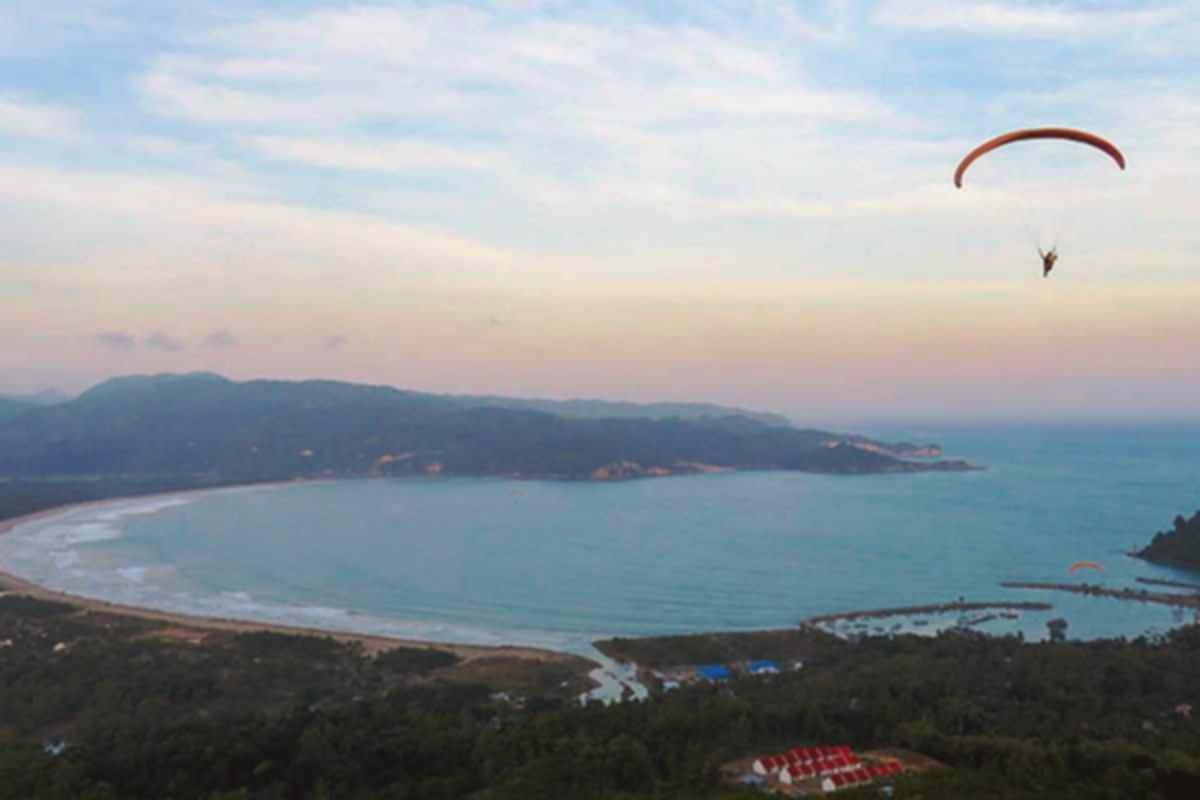 Sentono Genthong Pacitan: Wisata Spiritual & Sejarah yang Memukau