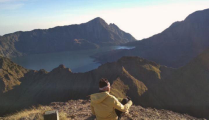 Rinjani: Legenda, Pendakian, dan Keindahan yang Memukau