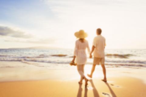 Jatuh Cinta Saat Traveling: Alasan Ilmiah & Tips Menghindarinya!