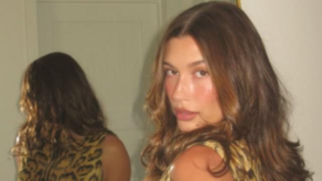 Hailey Bieber Hamil! Akhiri Isu Cerai dengan Justin? Foto Buktinya!