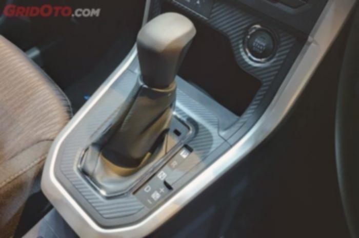Overheat Transmisi Matik Mobil Bekas? Kenali Gejalanya Sebelum Beli!