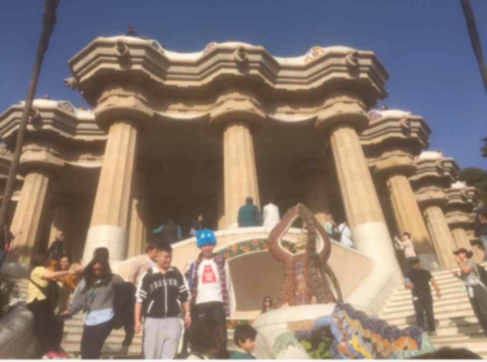 Park Guell Barcelona: Rahasia Tersembunyi, Tips Liburan Hemat!