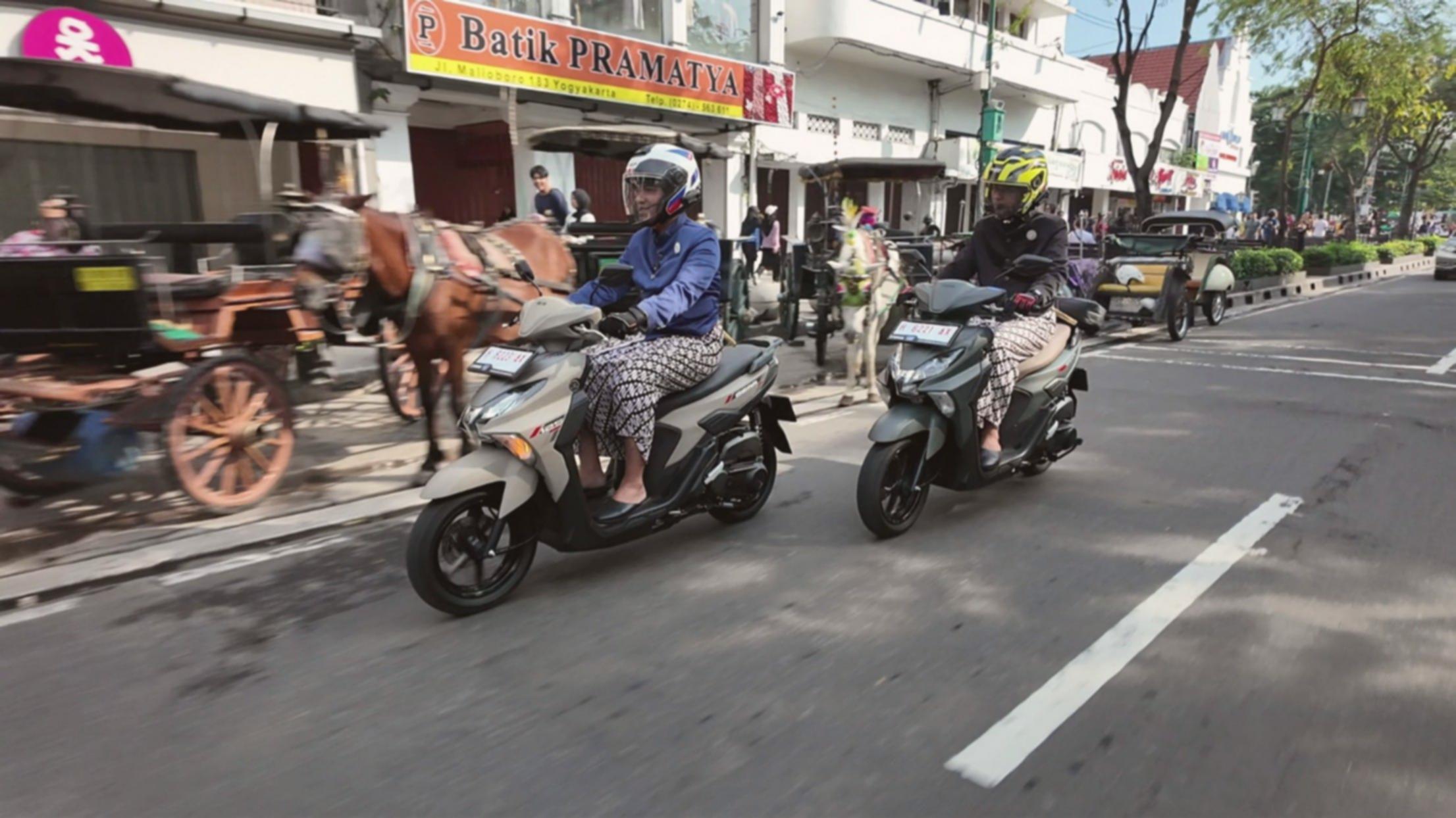 Yamaha Gear 125 Ultima: Ringan & Lincah, Ideal untuk Harian!