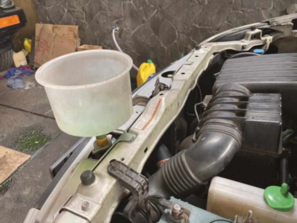 Air Radiator Mobil Bekas Cepat Habis? Ini Biang Keroknya!