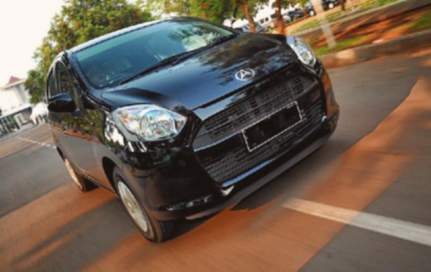 Daihatsu Ayla 2014 Bekas: LCGC Murah, Harga Mulai Segini!