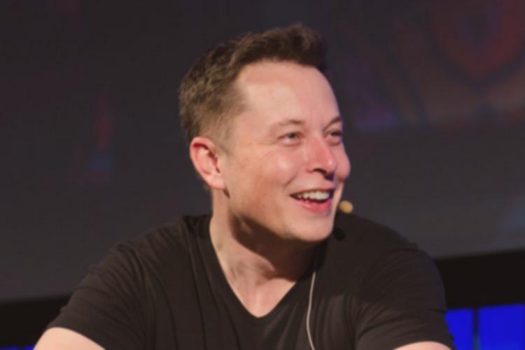 Elon Musk Rugi Ratusan Triliun! Saham Tesla Anjlok Parah