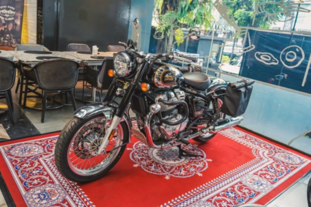 Royal Enfield Classic 650: Gaya Klasik, Fitur Modern, Performa Tinggi!