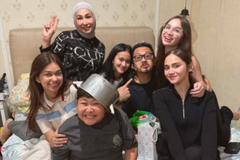 Deswita Maharani: 7 Fakta Menarik Istri Ferry Maryadi & Leya