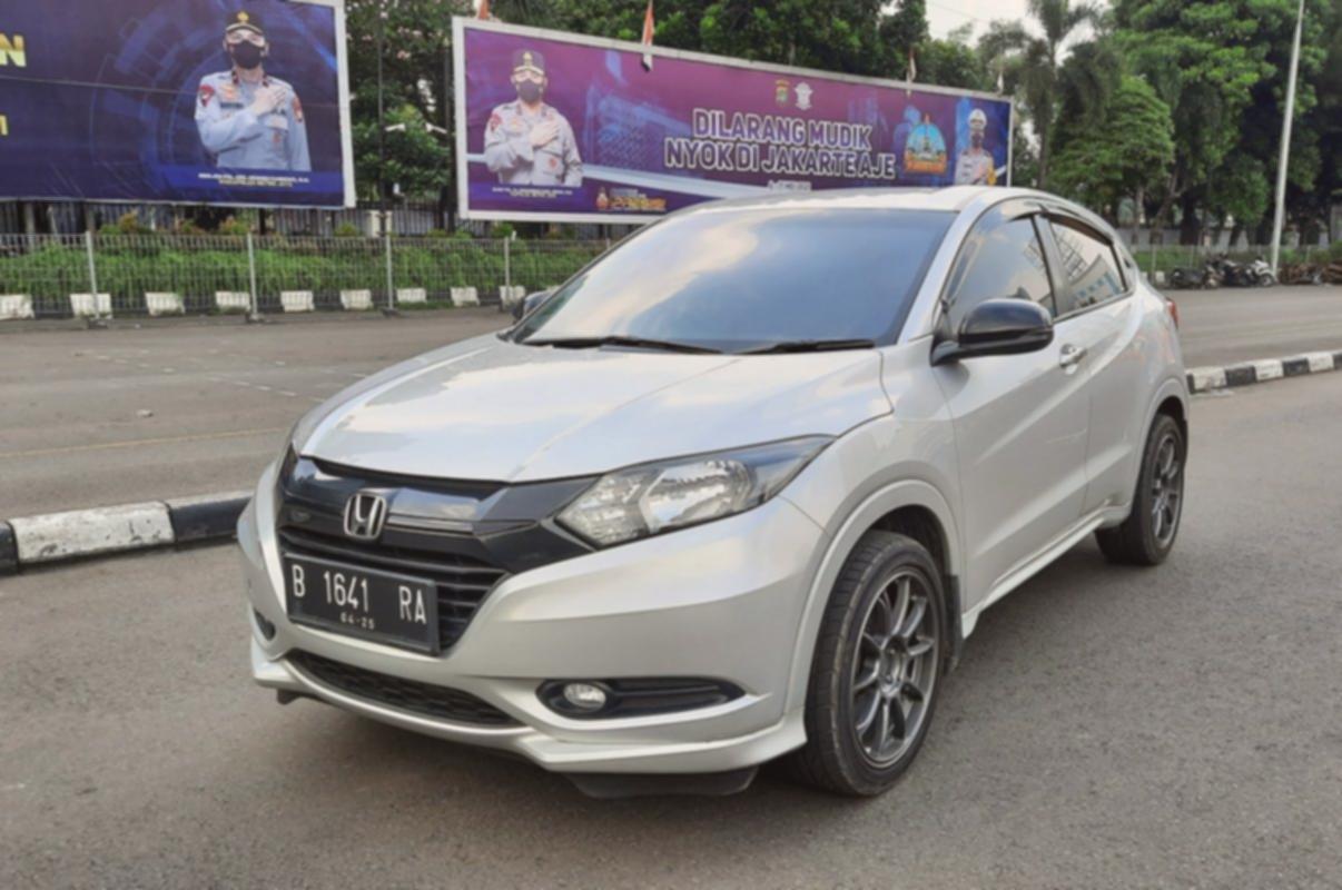Honda HR-V 2017 Bekas: Harga Terbaru & Alasan Jadi Mobil Harian Ideal