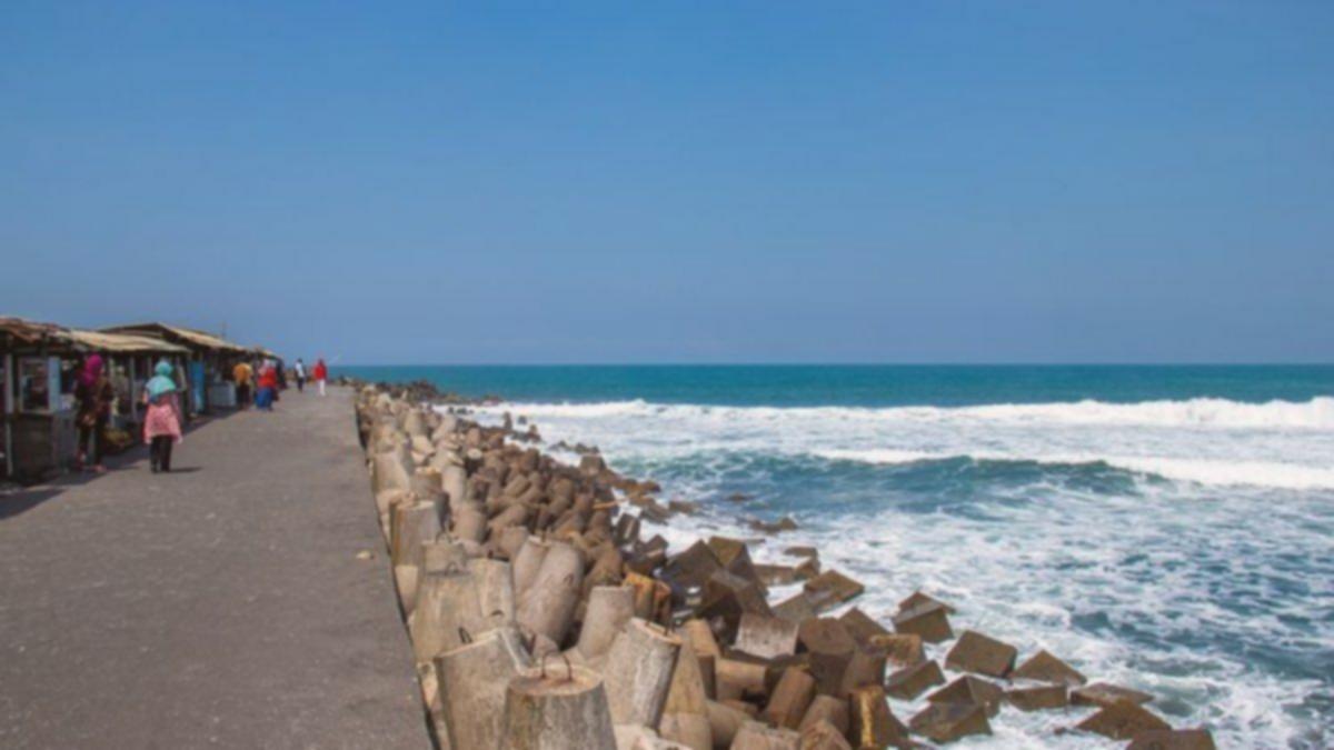 Kulon Progo: Pantai Eksotis Jogja, 2 Jam dari Klaten!