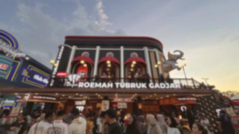 Roemah Tubruk Gadjah: Oasis Favorit di JFK 2025, Wajib Coba!