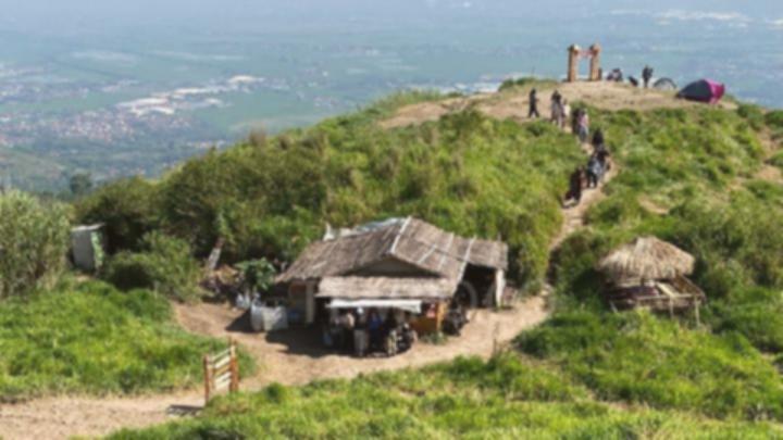 Mendaki Gunung Pangradinan, Sabana di Bandung dengan Jalur Menantang