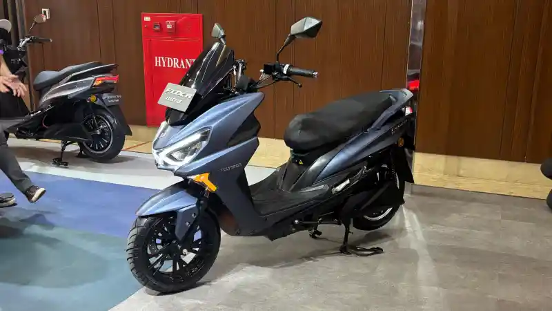 Diskon Gila! Polytron Fox-R di GIIAS 2025 Cuma Rp13,6 Juta!