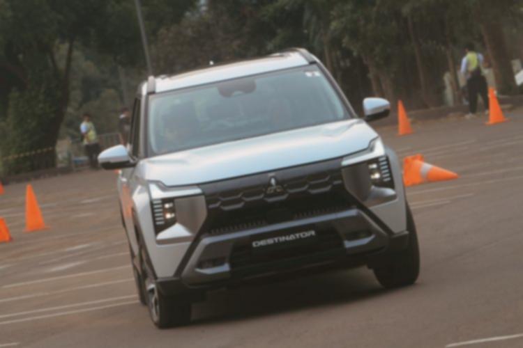 Harga dan Spesifikasi Mitsubishi Destinator Terungkap