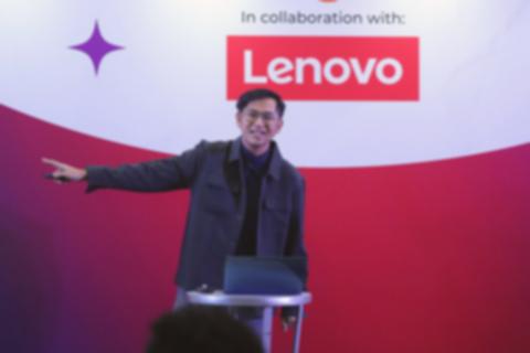 AI Content Creator Buktikan Laptop Lenovo AI PC Cocok buat Kerja Cerdas