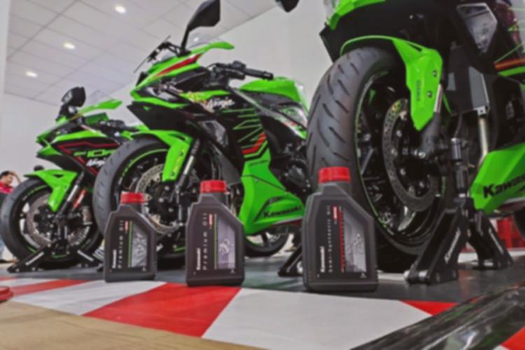 Pelumas Khusus Kawasaki: Performa Motor Maksimal, Lebih Awet!