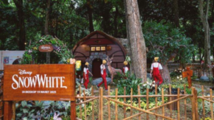 Snow White Hadir di GBK & Bekasi! Instalasi Disney Bikin Gempar!