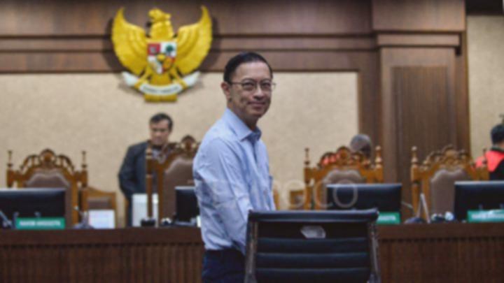 Larangan Sidang Tom Lembong: Pakar Hukum UI Angkat Bicara!