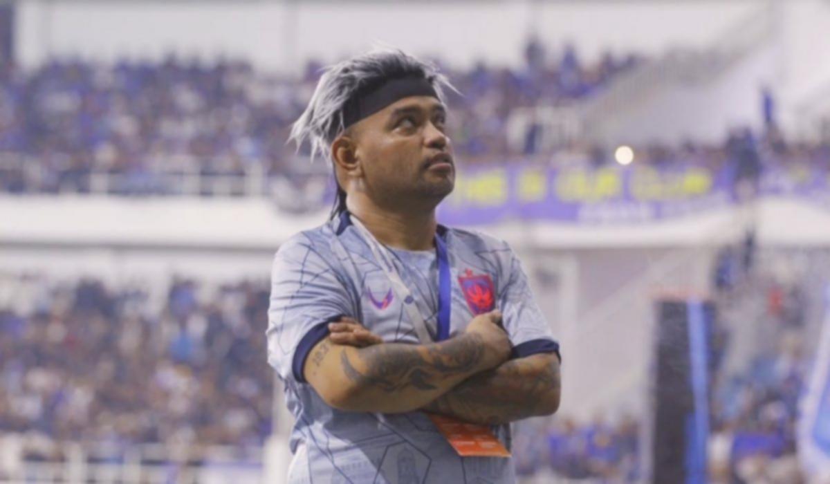 PSIS Merosot: Panser Biru Desak Evaluasi Pemilik Saham & CEO!