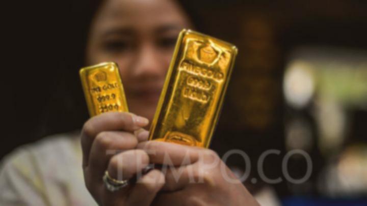 Emas Meroket! Masyarakat Ramai-Ramai Jadikan Emas Aset Safe Haven