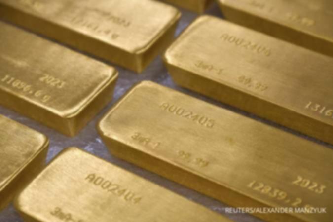 Emas Mendekati Rekor! Saham Tambang Emas Bagaimana? Cek di Sini!