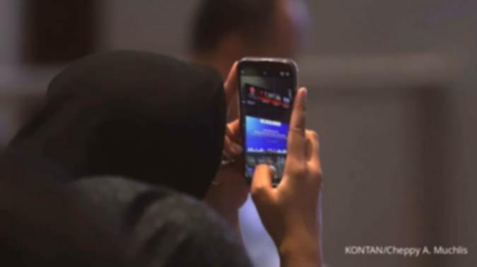 EMTK: Sentimen Asing & IPO Superbank, Saatnya Beli Saham Ini?