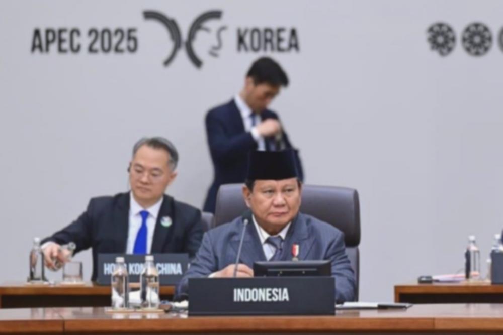 Prabowo di KTT APEC 2025: Kritik IMF Soal Ekonomi Indonesia?
