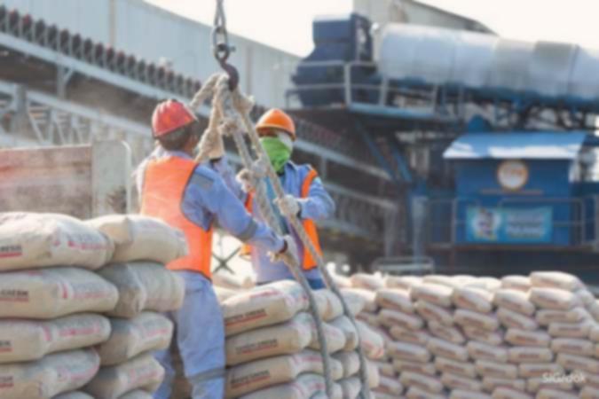 Saham Semen 2024: Peluang di Tengah Lesunya Pasar? Pilih yang Mana?