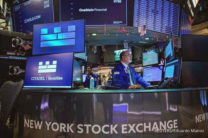 Wall Street ditutup melemah, investor menanti keputusan suku bunga The Fed