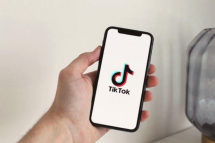 TikTok AS lepas mayoritas saham, Oracle dan mitra masuk
