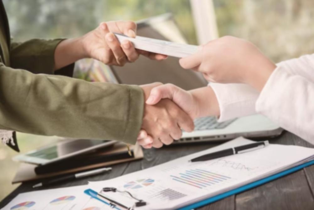 Transmisi pelonggaran BI ke kredit masih tertahan, KB Bank dan Neobank ungkap faktor permintaan dan risiko