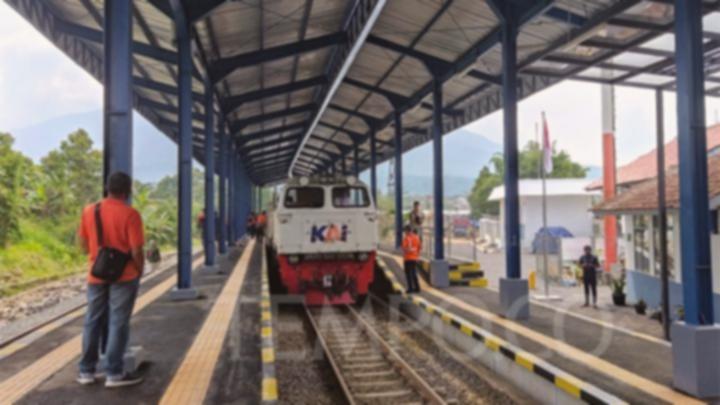 PT KAI Jabar terjunkan 154 petugas jaga jalur rawan bencana