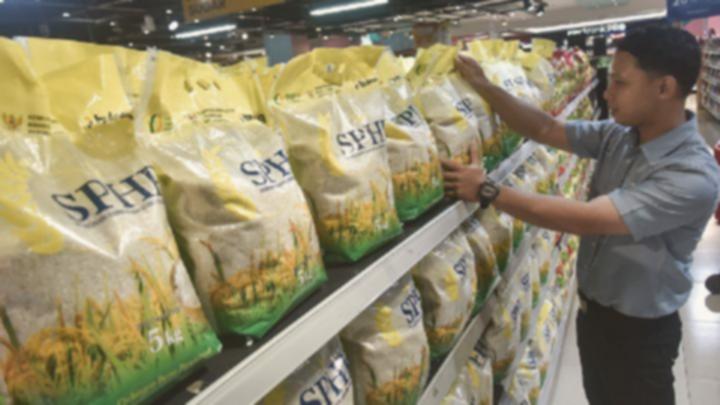Bulog akan Distribusikan Beras SPHP Sepanjang 2026