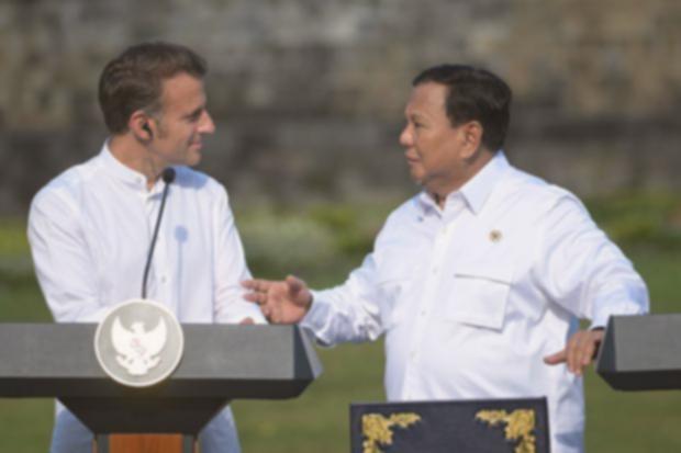 Prabowo bertolak ke Paris dari Davos, penuhi undangan Macron