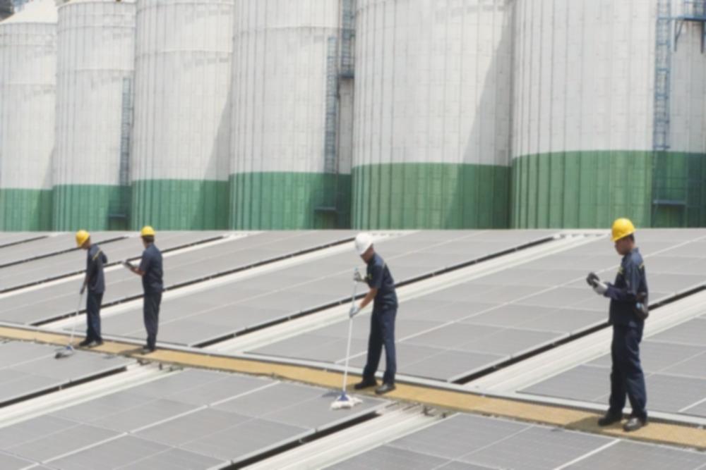 Sentimen global menguji saham energi bersih, fundamental dinilai jadi kunci