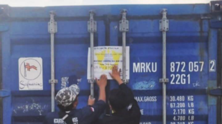 Bea Cukai lepas ratusan ton logam tanah jarang yang disita