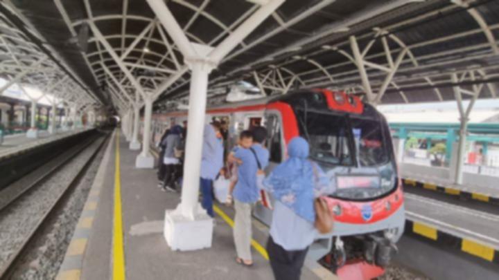 Koper kereta lebih dari 26 inci bakal kena biaya tambahan