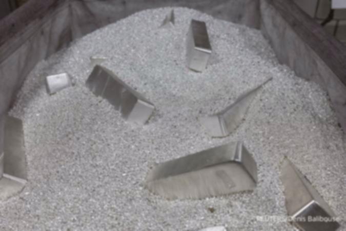 Harga perak anjlok 8,5%: Investor cari cuan di tengah badai jual?