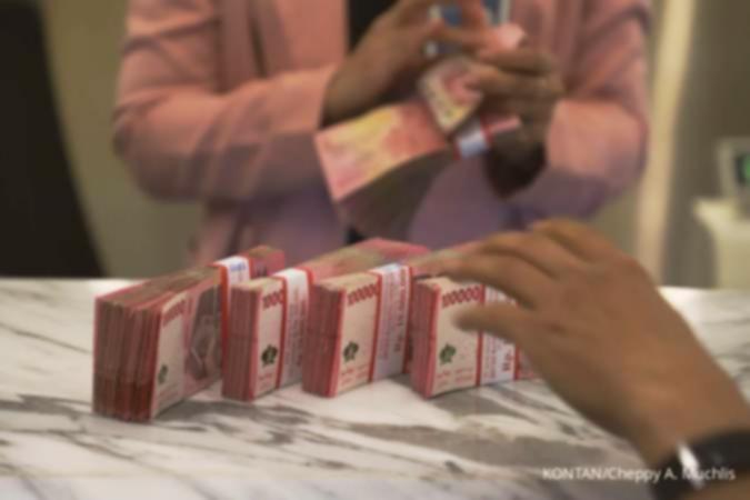 Terus melemah, rupiah makin dekat ke Rp 17.000 per dolar AS di siang ini (4/3)