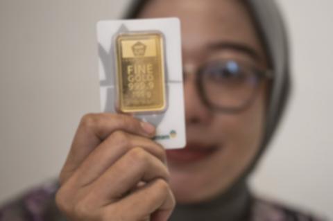 Harga emas Antam melesat Rp 54.000 jadi Rp 3.085.000 per gram dalam sepekan